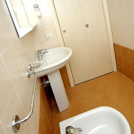 Sand, Sun, And Enjoy Your Escape * Μπιμπιόνε