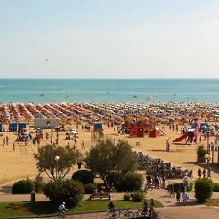 Daire Sand, Sun, And Enjoy Your Escape
