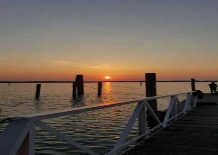 Sand, Sun, And Enjoy Your Escape Apartmán *